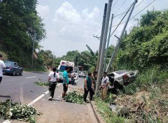 ACCIDENTE EN EL CONGO DEJA VARIOS LESIONADOS EN CARRETERA DE SANTA ANA A SAN SALVADOR