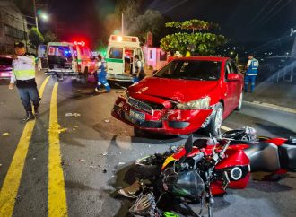 ACCIDENTES DE TRÁNSITO DEJAN LESIONADOS Y DAÑOS MATERIALES EN DIFERENTES PUNTOS DE EL SALVADOR