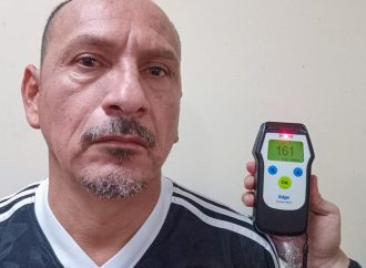 CAPTURAN A HOMBRE POR CONDUCIR EN ESTADO DE EBRIEDAD EN ILOPANGO