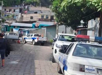 MUJER PIERDE LA VIDA TRAS ATAQUE CON CORVO EN SOYAPANGO