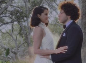 SELENA GOMEZ Y BENNY BLANCO CONTRAJERON MATRIMONIO EN UNA CEREMONIA PRIVADA EN CALIFORNIA