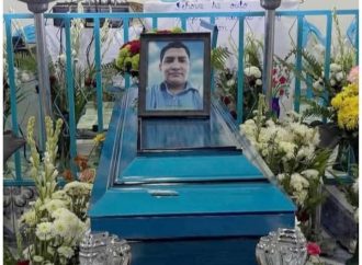 DESPIDEN AL PASTOR EVANGÉLICO RODRIGO ERNESTO AYALA, FALLECIDO EN ACCIDENTE DE TRÁNSITO EN LA LIBERTAD