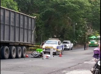 MOTOCICLISTA MUERE TRAS ACCIDENTE EN LA CARRETERA LITORAL EN LA LIBERTAD
