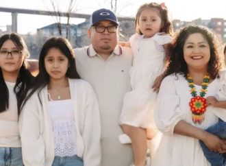 DOBLE TRAGEDIA EN MINNESOTA: ICE DETIENE AL PADRE Y LA ESPOSA MUERE DIAS DESPUES,CUATRO NIÑOS QUEDAN HUÉRFANOS DE CUIDADO