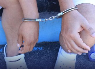 DETENCIÓN PROVISIONAL PARA CIUDADANOS CHINOS ACUSADOS DE CONTRABANDO Y VIOLACIÓN DE MARCAS