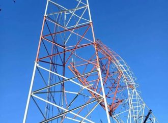VIENTOS COLAPSAN TORRE DE COMUNICACIONES EN JUAYÚA EN LA ZONA ALTA DE SONSONATE