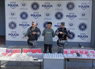 CAPTURARON A HOMBRE ACUSADO DE HURTAR CELULARES VALORADOS EN $25,000 EN CENTRO COMERCIAL DE SOYAPANGO