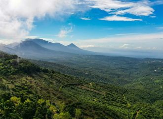 PRONOSTICAN SÁBADO CÁLIDO CON LLUVIAS EN VARIAS ZONAS DE EL SALVADOR
