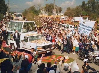 SE CUMPLEN 43 AÑOS DE LA PRIMERA VISITA DEL PAPA SAN JUAN PABLO II A EL SALVADOR