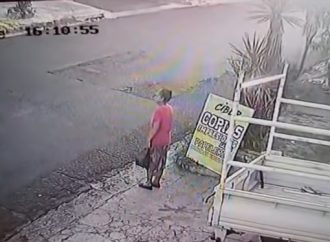 BUSCAN A CONDUCTOR QUE ATROPELLÓ A ADULTA MAYOR Y HUYÓ EN SAN SALVADOR