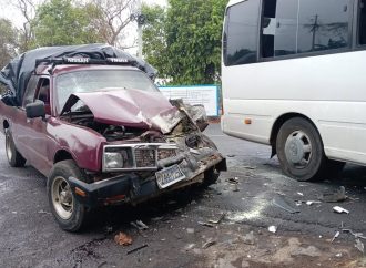 ACCIDENTE DE TRÁNSITO EN BYPASS DE AHUACHAPÁN DEJA SIETE PERSONAS LESIONADAS Y AFECTADOS DENUNCIAN QUE EL RESPONSABLE “BRILLA POR SU AUSENCIA”