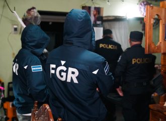 DESARTICULARON UNA RED DE ESTAFADORES QUE OFRECIA ALQUILERES FALSOS EN SAN SALVADOR