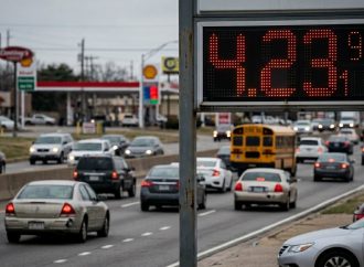 PRECIO DE LA GASOLINA ALCANZA RÉCORD HISTÓRICO EN ESTADOS UNIDOS; $4.23 POR GALÓN