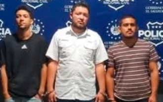 CAPTURARON A TRES SUJETOS POR TRÁFICO DE DROGAS EN AHUACHAPÁN SUR