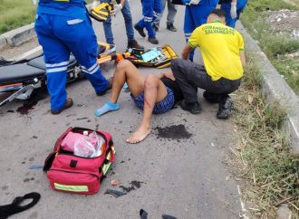 PERSONA LESIONADA EN ACCIDENTE DE TRÁNSITO EN PERIFÉRICO CLAUDIA LARS