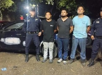 CAPTURAN A TRES HOMBRES POR INTENTO DE TRASPASO FRAUDULENTO DE VEHÍCULO EN EL SALVADOR