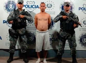 CAPTURARON A UN HOMBRE ACUSADO DE DAÑAR MICROBUS EN ILOPANGO
