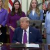 TRUMP ANUNCIA SUSPENSIÓN TEMPORAL DEL IMPUESTO FEDERAL A LOS COMBUSTIBLES
