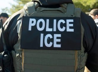 MINNESOTA PRESENTA CARGOS CONTRA AGENTE DE ICE POR DISPARAR A MIGRANTE VENEZOLANO