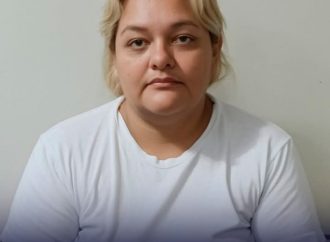 JUZGADO ORDENA DETENCIÓN PROVISIONAL PARA MUJER ACUSADA DE TRÁFICO DE DROGAS Y LAVADO DE DINERO EN SANTA ANA