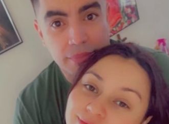 ICE LIBERA A SALVADOREÑA ESPOSA DE SOLDADO ESTADOUNIDENSE, PERO BAJO VIGILANCIA