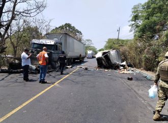 ACCIDENTE EN CARRETERA PANAMERICANA DEJA UNA PERSONA FALLECIDA EN SAN VICENTE NORTE