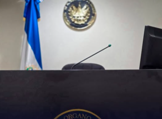 HOMBRE ACUSADO DE AMENAZAR E INSULTAR A SU VECINA CONTINUARÁ PROCESO JUDICIAL EN SOYAPANGO