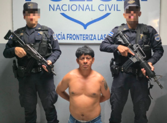 CAPTURAN EN MÉXICO Y TRASLADAN A EL SALVADOR A PRESUNTO CORREDOR DE LA MS-13 REQUERIDO POR MÚLTIPLES DELITOS