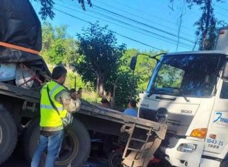 APARATOSO ACCIDENTE DE TRÁNSITO EN MONCAGUA DEJA PERSONAS LESIONADAS