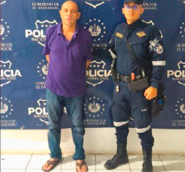 CAPTURAN A CONDUCTOR ACUSADO DE ATROPELLAR A UN HOMBRE Y HUIR; DIO POSITIVO A PRUEBA DE ALCOHOL EN SAN MIGUEL