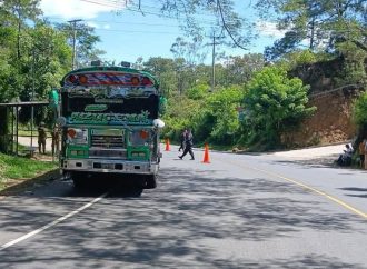 MUJER FALLECE TRAS SER ATROPELLADA POR AUTOBÚS EN SAN IGNACIO, CHALATENANGO