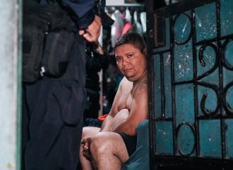 CAPTURAN A HOMBRE ACUSADO DE DELITOS SEXUALES CONTRA MENORES Y USO DE TECNOLOGÍAS PARA SU COMISIÓN