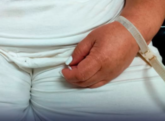 JUZGADO ORDENA DETENCIÓN PROVISIONAL A MUJER ACUSADA DE LAVADO DE DINERO Y ESTAFA EN SANTA ANA