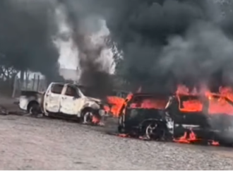EN GUATEMALA INVESTIGAN TENSIÓN EN SIPACATE TRAS INCENDIO DE VEHÍCULOS Y OPERATIVO EN EL PAREDÓN BUENA VISTA