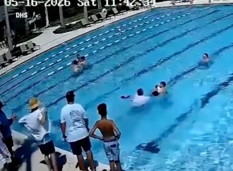 AGENTE DE ICE SALVA LA VIDA DE UN NIÑO DE SEIS AÑOS TRAS RESCATARLO DE UNA PISCINA EN FLORIDA