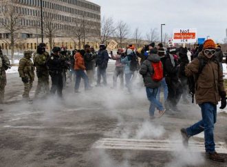 HUMAN RIGHTS WATCH DENUNCIA PRESUNTAS VIOLACIONES A DERECHOS HUMANOS DURANTE OPERATIVO MIGRATORIO EN MINNESOTA