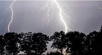 JOVEN FALLECE TRAS SER IMPACTADO POR UN RAYO DURANTE TORMENTA EN TURÍN, AHUACHAPÁN