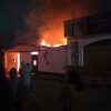 PROTESTA EN GUATEMALA TERMINA CON INCENDIO EN VIVIENDA DE JUEZA TRAS DESALOJO DE ADULTA MAYOR
