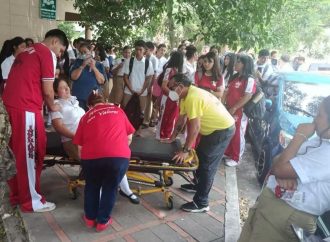 PRESUNTA INTOXICACIÓN CON SUSTANCIAS QUÍMICAS EN EL INFRAMEN ACTIVA EMERGENCIA; MAESTROS Y ESTUDIANTES RESULTAN AFECTADOS