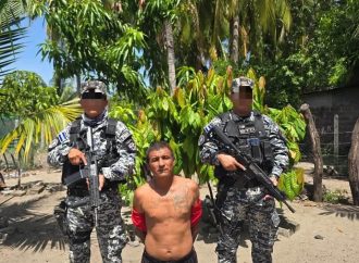 CAPTURARON AL PRESUNTO RESPONSABLE DE HOMICIDIO OCURRIDO EN SAN DIONISIO, USULUTÁN ESTE