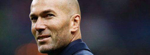 ZINEDINE ZIDANE ES PRESENTADO COMO NUEVO ENTRENADOR DE FRANCIA