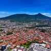 AMBIENTE MUY CALUROSO CONTINUARÁ ESTE VIERNES CON TEMPERATURAS DE HASTA 38 °C Y PROBABILIDAD DE LLUVIAS