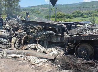 MÚLTIPLE ACCIDENTE EN AUTOPISTA DE MÉXICO DEJA 10 PERSONAS FALLECIDAS
