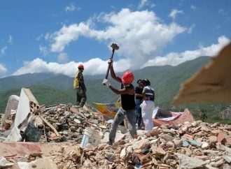 AUMENTA A 3,811 LA CIFRA DE FALLECIDOS POR LOS TERREMOTOS EN VENEZUELA