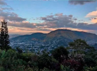 MEDIO AMBIENTE DESCARTA ACTIVIDAD SÍSMICA INUSUAL TRAS REPORTES DE RETUMBOS EN SAN SALVADOR