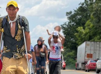 CARAVANA MIGRANTE DE HONDUREÑOS “FE Y ESPERANZA” INGRESA A MÉXICO Y LLEGA A TAPACHULA