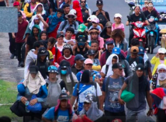 EE. UU. ADVIERTE A CARAVANA MIGRANTE QUE QUIEN INTENTE INGRESAR ILEGALMENTE SERÁ DETENIDO