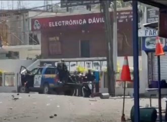 ENFRENTAMIENTO ENTRE ANTIMOTINES Y MANIFESTANTES DEJA PERSONAS LESIONADAS EN GUATEMALA