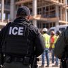 JUEZ FEDERAL ORDENA DETENER CIERTAS REDADAS MIGRATORIAS EN OBRAS DE CONSTRUCCIÓN EN ALABAMA