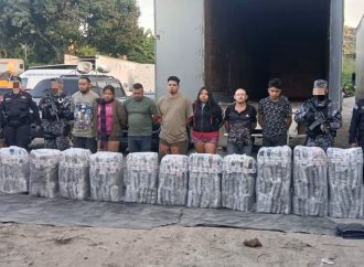 PNC REPORTA INCAUTACIÓN DE 150,000 PORCIONES DE DROGA TRANSPORTADAS EN UN CAMIÓN Y DOS VEHÍCULOS